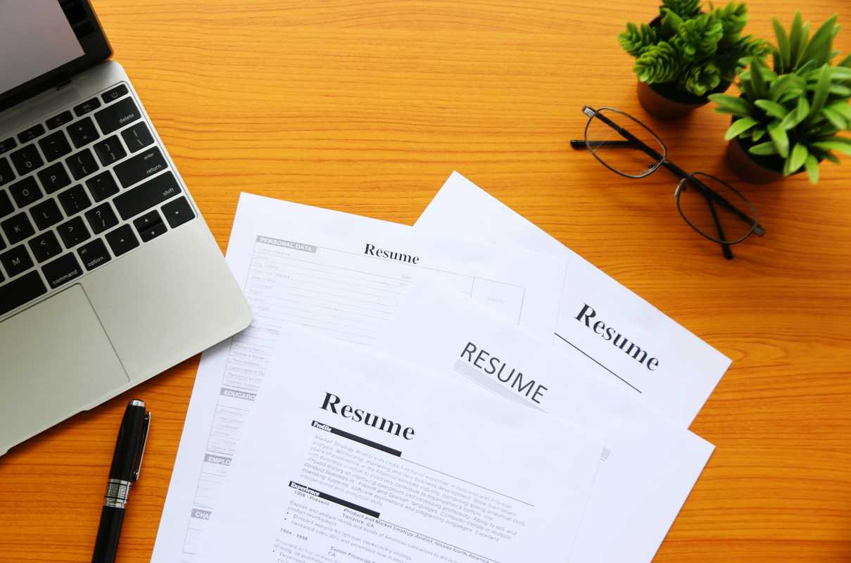 10 Ways to Make Your Resume Stand Out in 2025